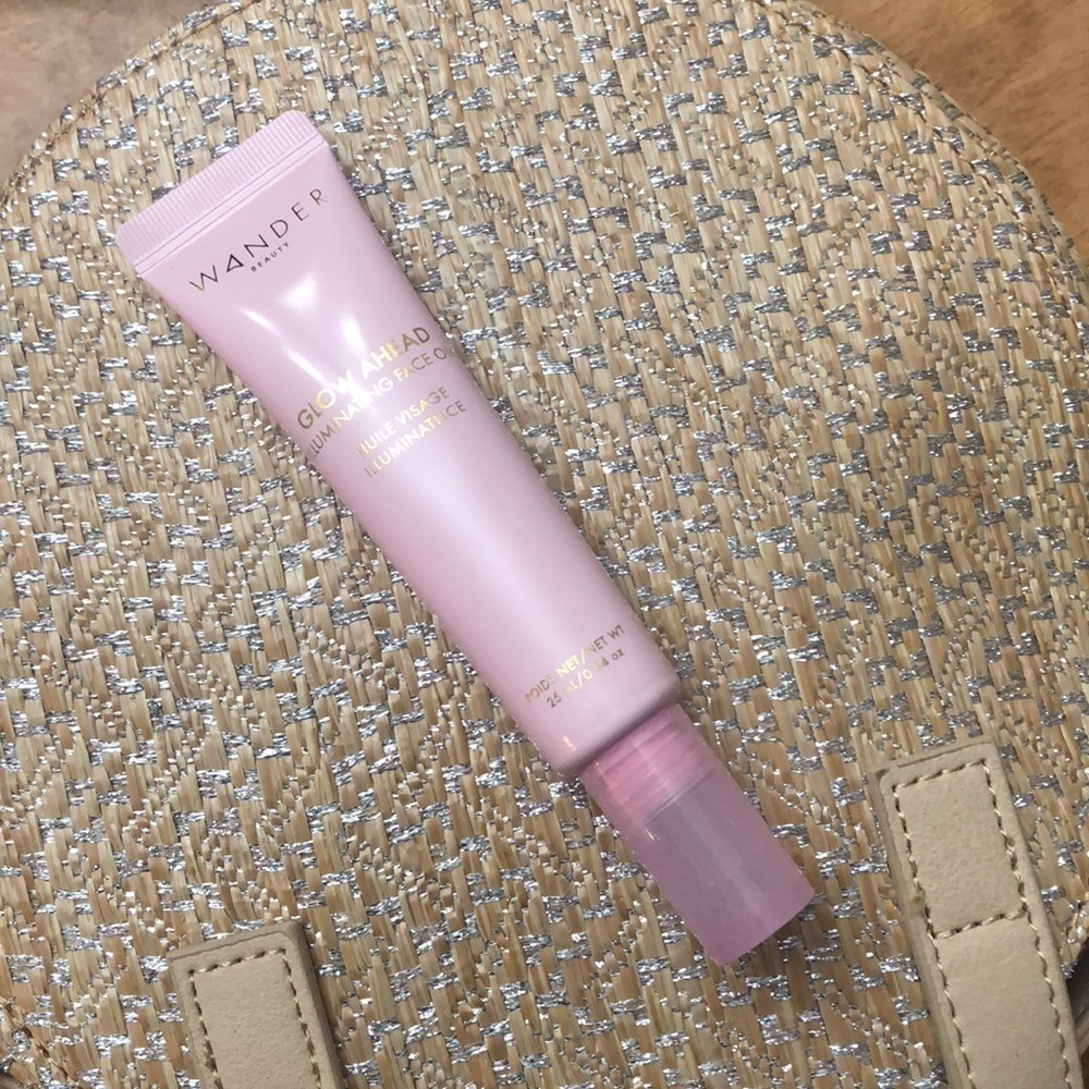 Wander Beauty Glow Ahead Illuminating Face Oil